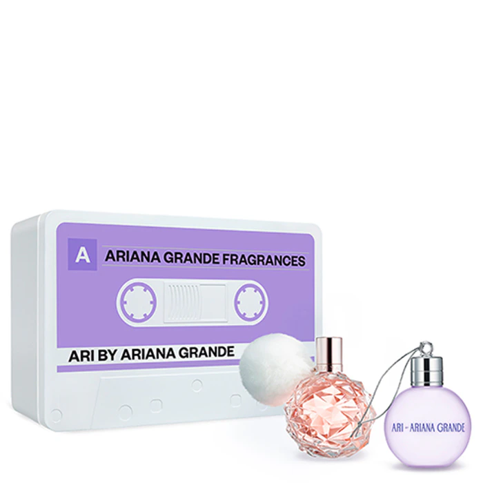 Ariana Grande Ari Eau De Parfum 30ml Gift Set