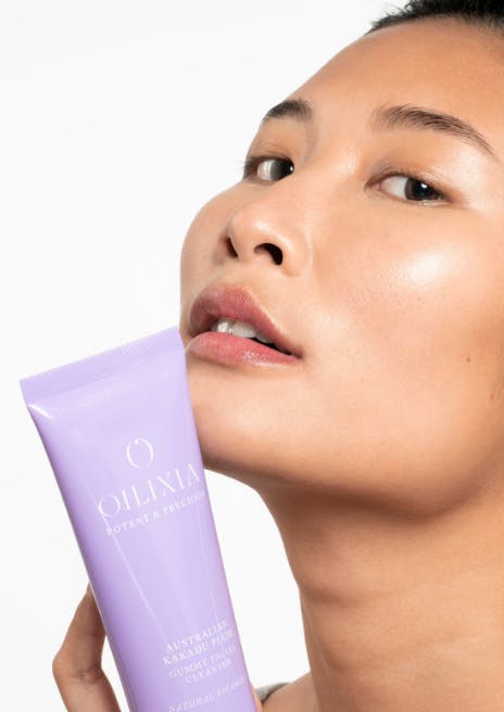 https://the-fragrance-shop.imgix.net//content/oilixia-new-in.jpg
