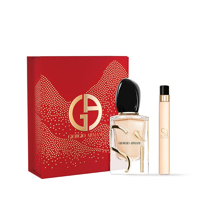 <html>
<head>
	<title></title>
</head>
<body>
<p>Eau De Parfum Gift Set</p>
</body>
</html>
