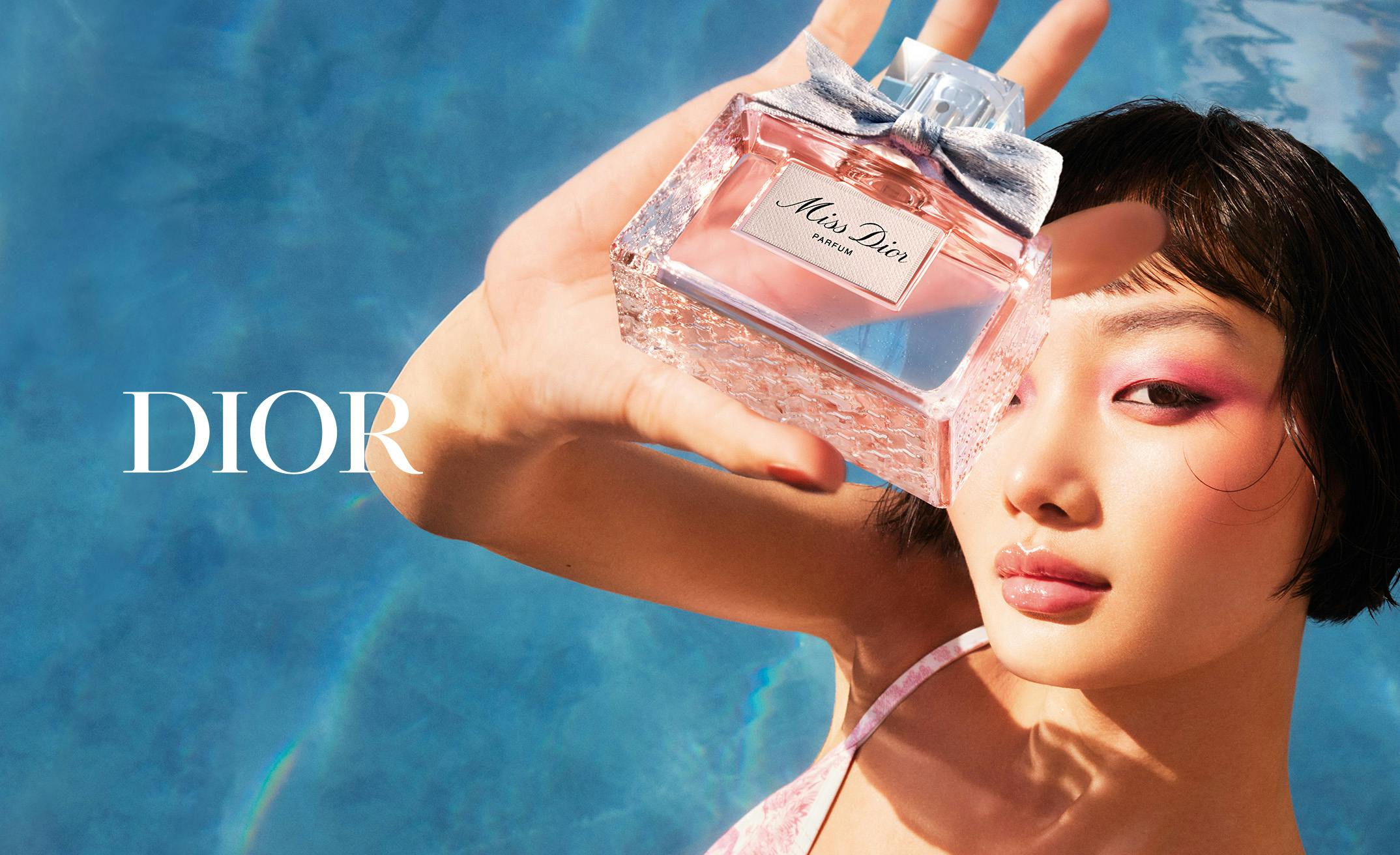 https://the-fragrance-shop.imgix.net/banners/tfs-summeranimationbrhero.jpg