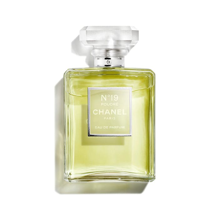 Chanel no 19 store eau de toilette 50ml