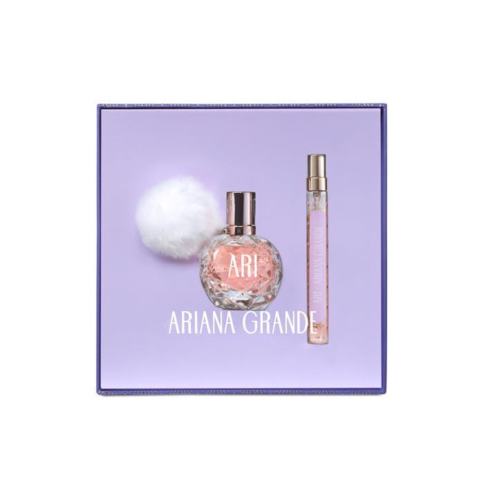 Fragrance shop best sale ariana grande