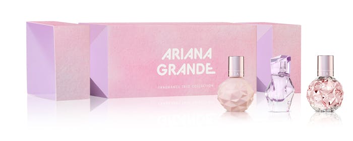 Ariana Grande Eau De Parfum 7ml Gift Set The Fragrance Shop