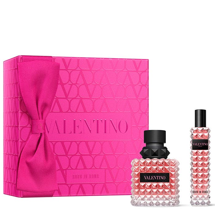 <html>
<head>
	<title></title>
</head>
<body>
<p>Eau De Parfum Gift Set</p>
</body>
</html>
